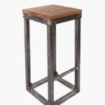Scaun de bar industrial, cu profil cornier si nituri, metal cu patina si lemn natur SB.4
