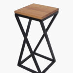 Scaun de bar industrial din metal rasucit, negru mat si stejar natur SB.3.2