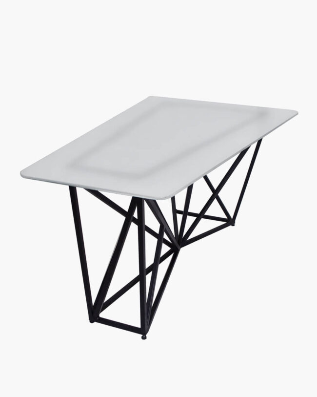 Masuta de cafea din metal si sticla securizata